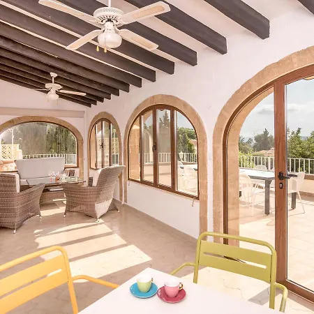 Splendid In Spain With Mountain View Villa